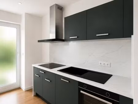 à louer – appartement t2 de 40 m² entièrement rénové avec jardin