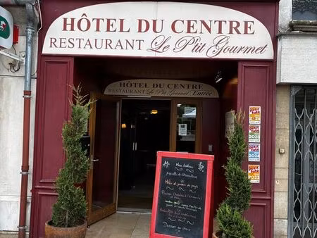 hotel  restaurant 1000 m² tonnerre
