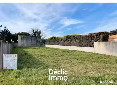 terrain 459 m² yves