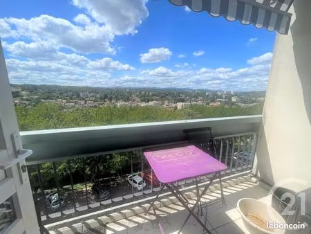 appartement 3 pièces 77 m²