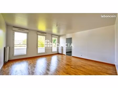 appartement familial proche des écoles et des transports
