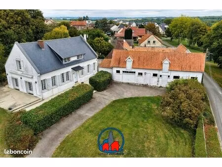 propriété d’exception construite sur 6135m² de terrain