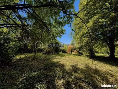 terrain 3 313 m² la ferte alais