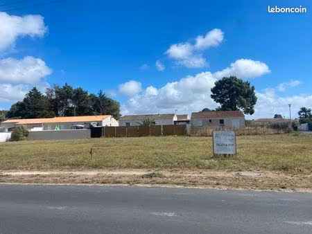 terrain constructible 422m2