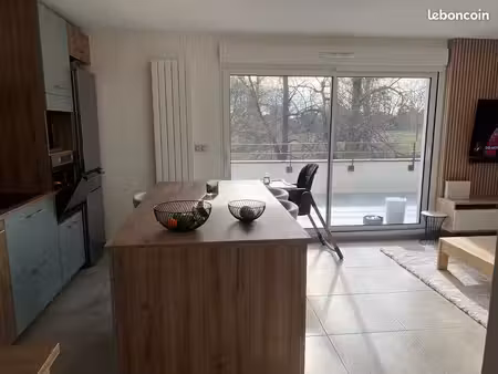 à louer – superbe t3 de 64 m² avec terrasse et vue sur parc arboré – saint-cyr-au-mont-d'o