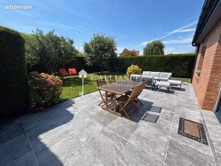 maison 6 pièces 110 m²