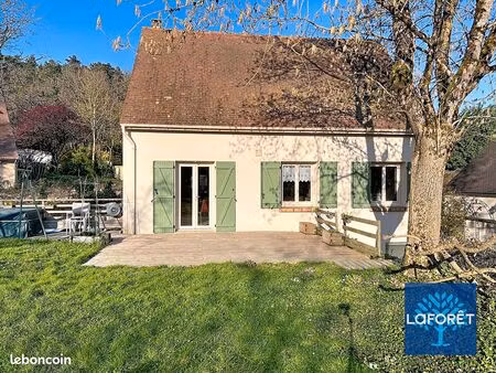 pavillon 5 pièces 136 m²