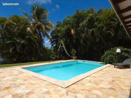 villa 6 pièces 130 m²