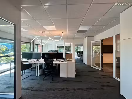 à louer – bureaux professionnels de 100 m² à voiron