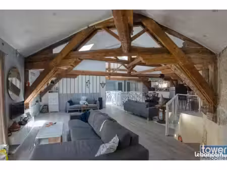 ferme 10 pièces 328 m²