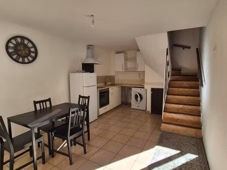 belgentier - maison de village