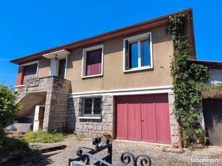 villa f5 à rénover située à saint-paulien