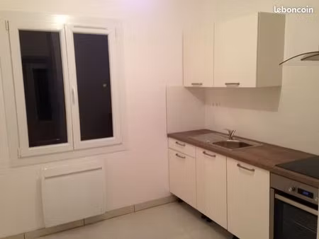 appartement f5 centre arcis petit copro calme