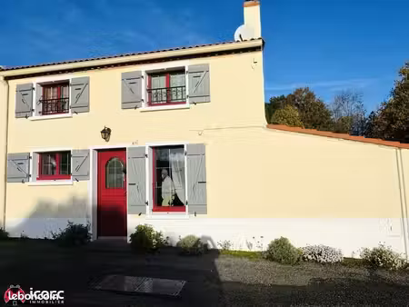 maison 7 pièces 129 m²