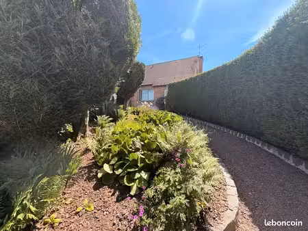 maison 11 pièces 248 m²