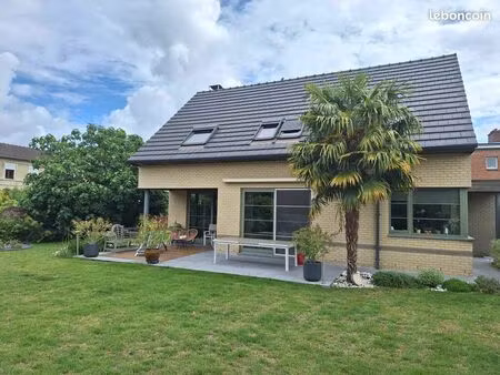 villa 15 pièces 367 m²