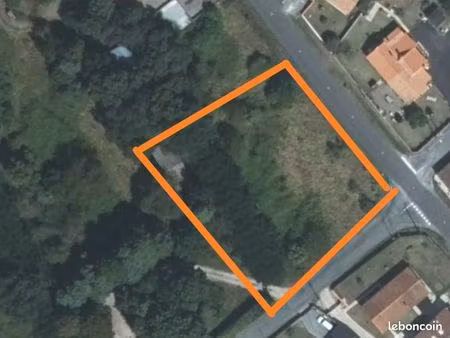beau terrain à bâtir