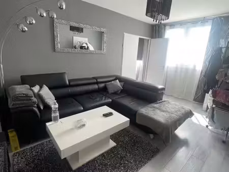 location superbe t2 meublé