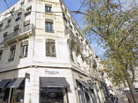 bureaux 347 m²