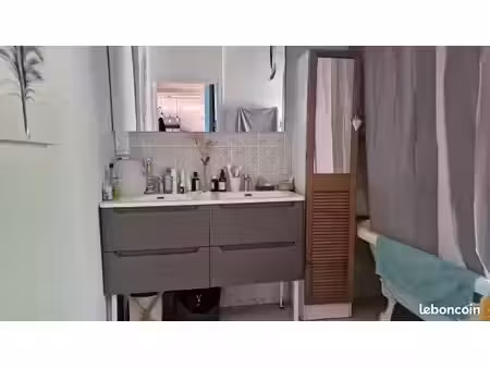 loue maison à l'année