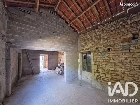 grange 1 pièce 59 m²