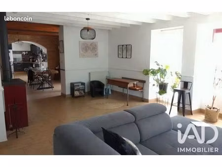 maison 6 pièces 174 m²