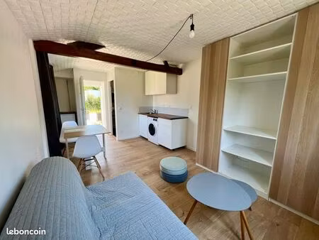 grand studio en centre-ville de beynes