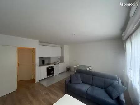 a louer studio meublé 29 m2