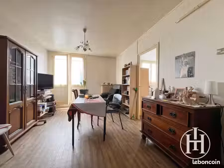 appartement 3 pièces 50 m²
