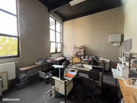 location bureau