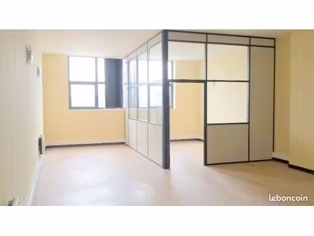 loue bureau neufs en zfu 60m2 prx gare  métro tourcoing centre.prix imbattable