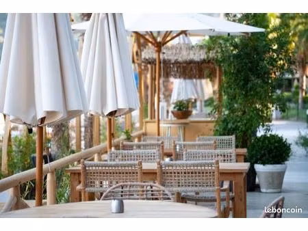 local restaurant 80 m²