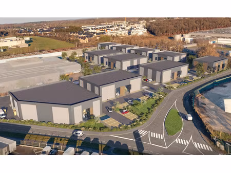 vente commerce 459 m² trélazé (49800)