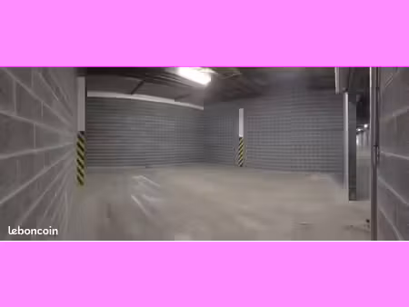 entrepôt / local de stockage sécurisé 86 m² – accès 7j/7 – hauteur 4 5 m – roubaix