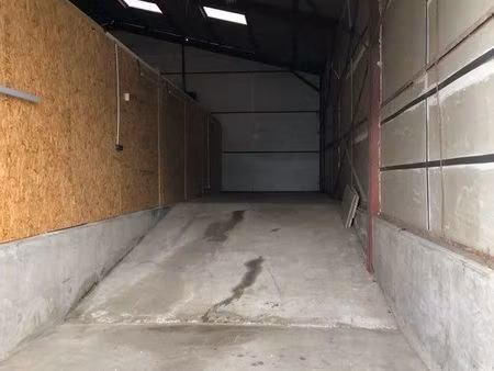 local 120 m2 montaigu-vendée