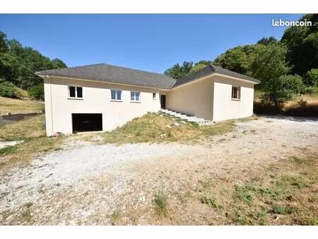 maison 6 pièces 184 m²