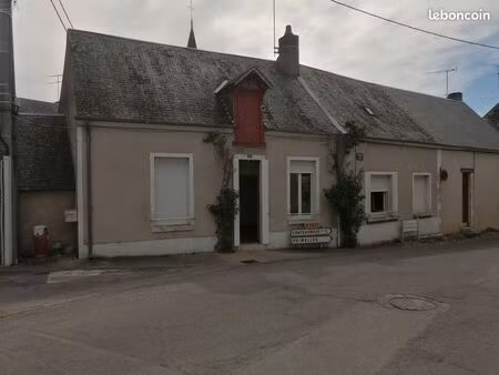 vends maison de bourg
