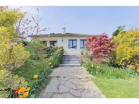 maison 6 pièces 186 m²