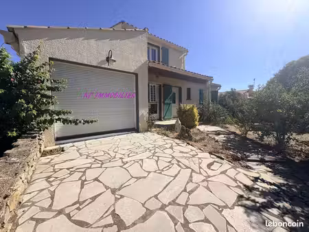 villa 4 pièces 104 m²
