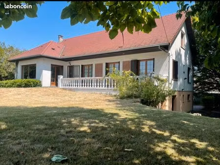 pavillon familial entièrement rénové en matériaux écologiques 12 pièces 330 m2 1582 m2 ter