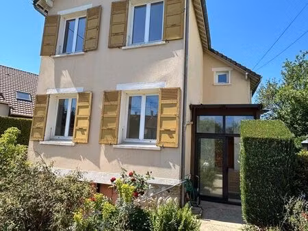 maison 6p 4ch 156 m2 secteur mairie