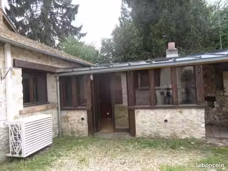 agréable maison ancienne à deux pas de bréval