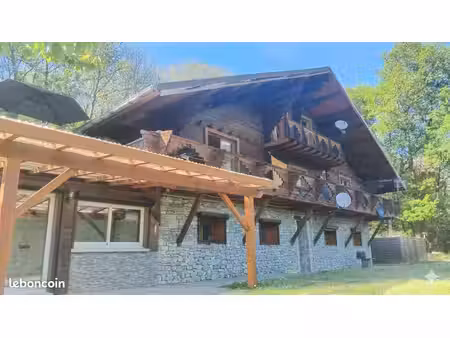 appartement duplex 164m2 dans chalet en copropriété