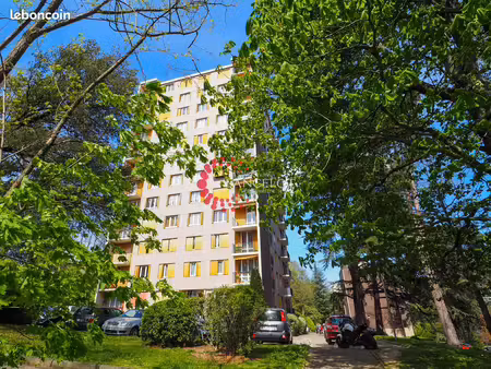 appartement 5 pièces 95 m²