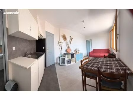 joli t2 meublé 33 m² – 3 min gare les clayes‑sous‑bois – libre immédiatement