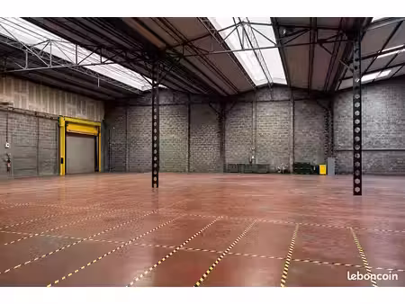 entrepôt 890 m² lille