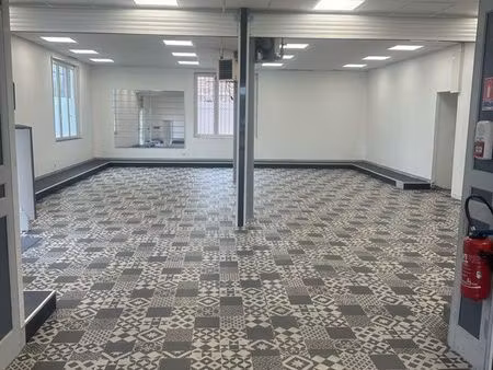 local commercial