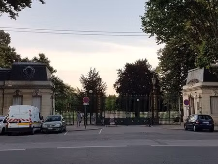 lyon 6 – parc tête d’or – local 162 m² – double destination bureaux/commercial – possibili