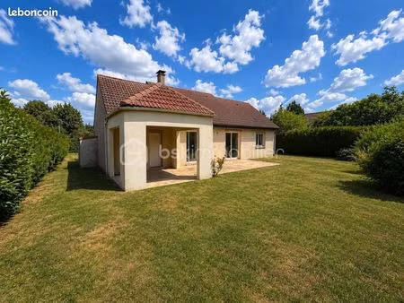 maison 4 pièces 85 m²