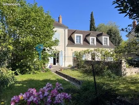 propriété 9 pièces 205 m²